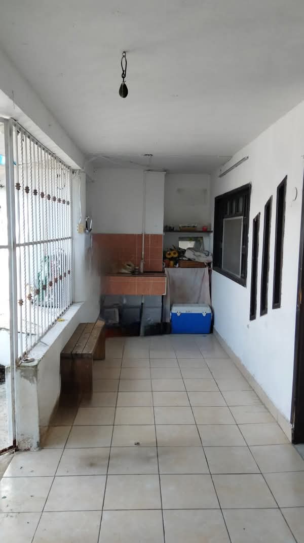 Casa amplia en Emiliano Zapata