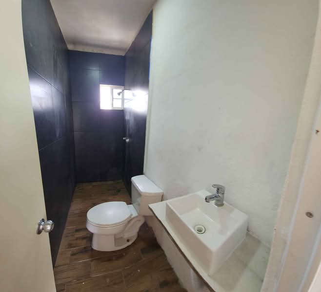 2 habitaciones 1 baño - Casa